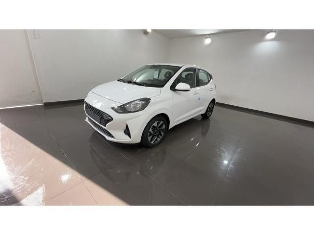 Bianco(met.) Nuova 2025 Hyundai i10 Due volumi | 15.900 € - Immagine 1/4