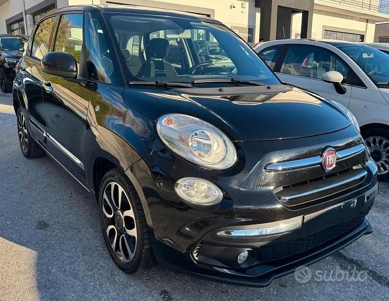 Usata Fiat 500L Lounge 95 CV (69 kW) 2018 Nero Monovolume