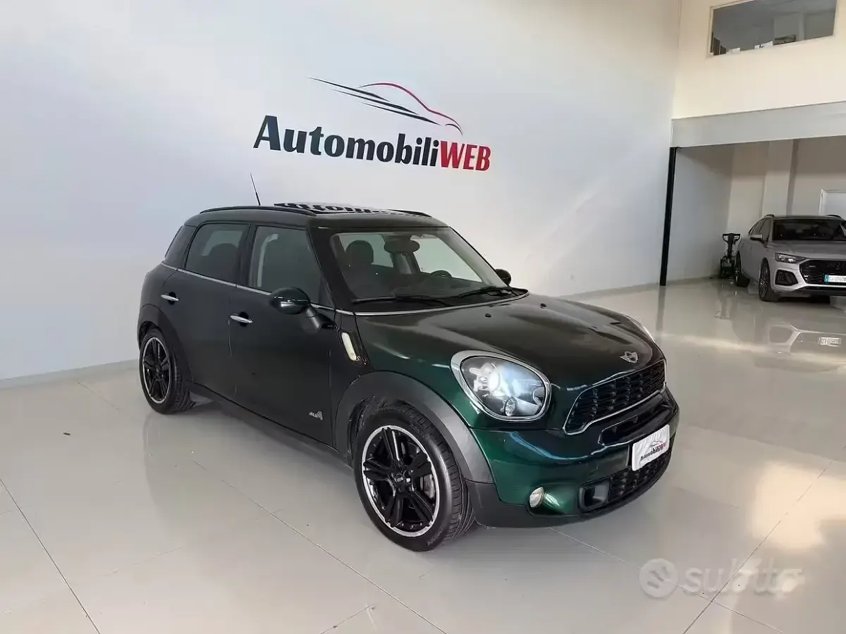 Usata Mini Cooper D Countryman 184 CV (135 kW) 2012 Verde SUV