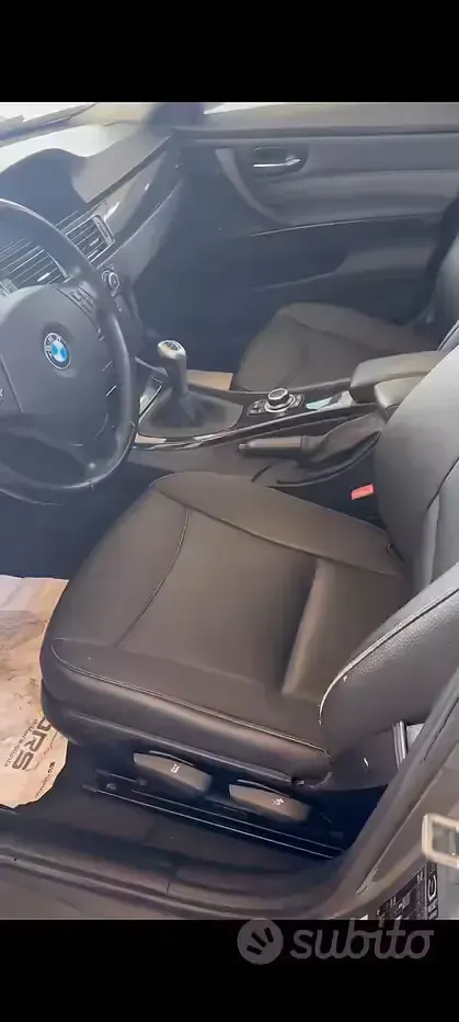 Usata BMW 320 Efficient Dynamics 184 CV (135 kW) 2010 Grigio Station wagon