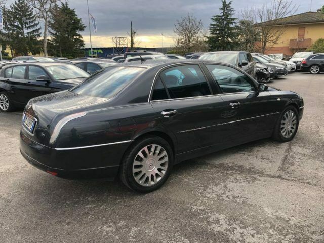 Lancia thema v6 image