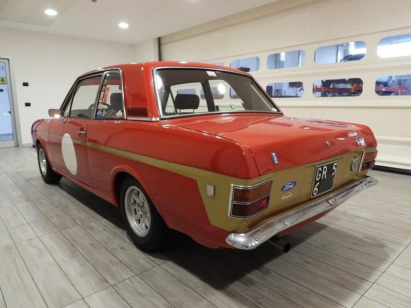 Usata Ford Cortina 84 CV (61 kW) 1967 Rosso Coupé