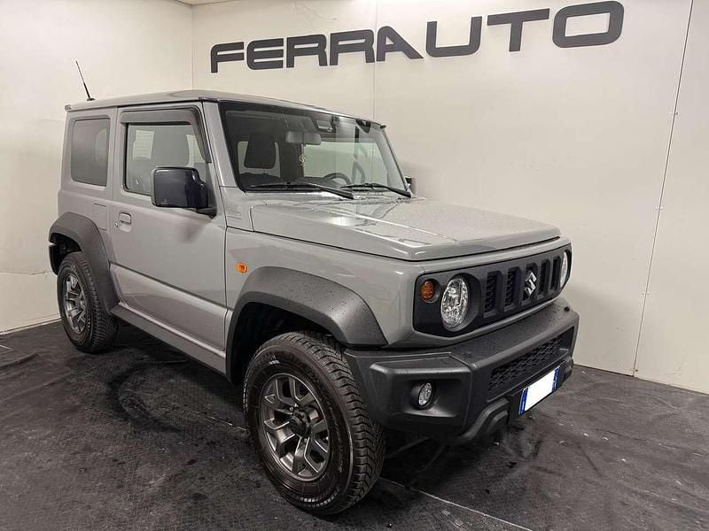 Usata Suzuki Jimny 102 CV (75 kW) 2019 Grigio SUV