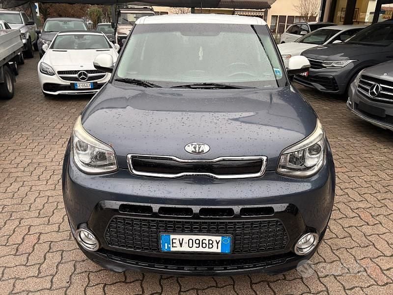 Usata Kia Soul 128 CV (94 kW) 2014 Gray SUV