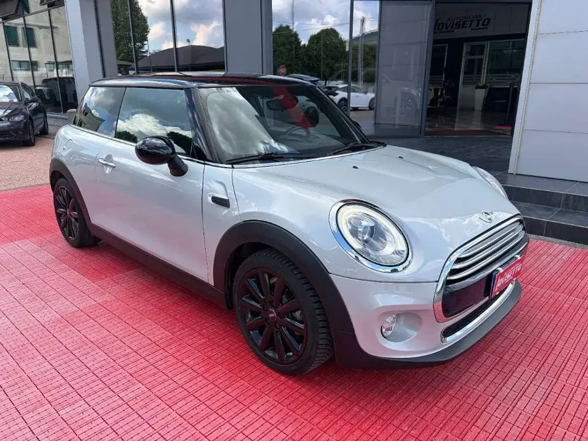 Usata Mini Cooper D 116 CV (85 kW) 2014 Argento Utilitaria