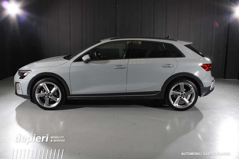 Usata Audi A3 Business 150 CV (110 kW) 2024 Grigio Berlina