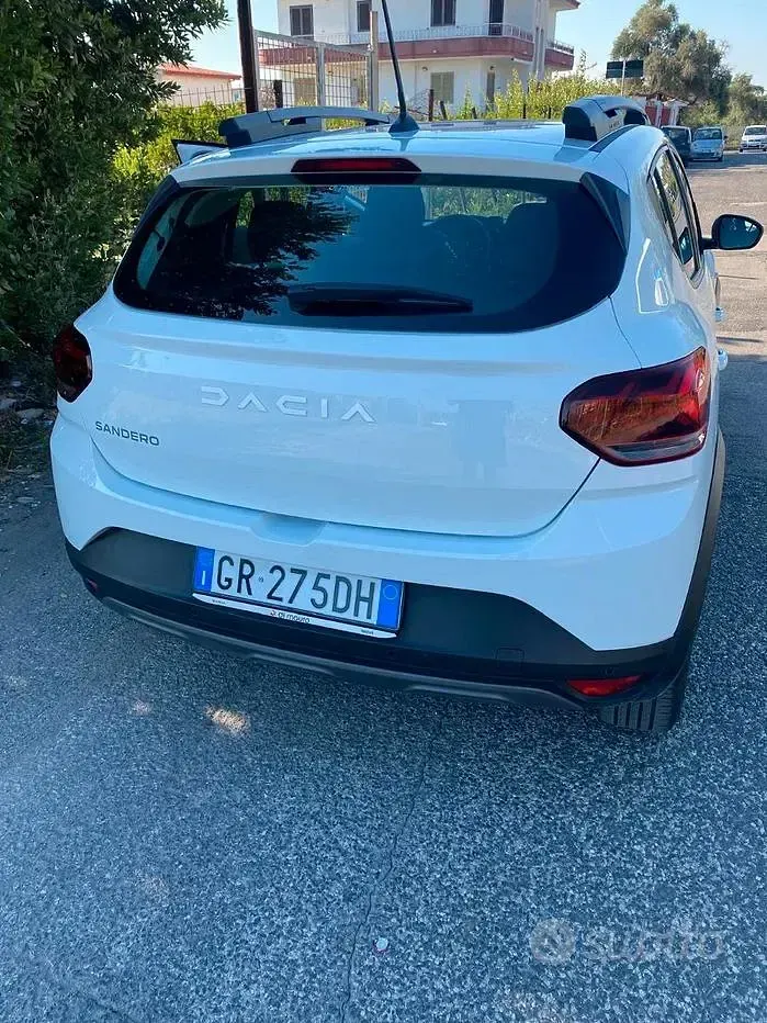 Usata Dacia Sandero Stepway 110 CV (80 kW) 2023 Bianco Berlina