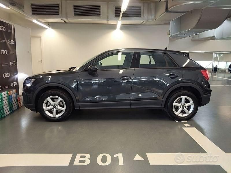 Usata Audi Q2 Business 150 CV (110 kW) 2023 Grigio SUV