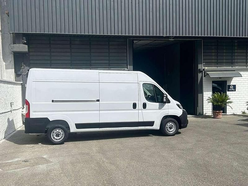 Usata Fiat Ducato 140 CV (102 kW) 2025 Furgone
