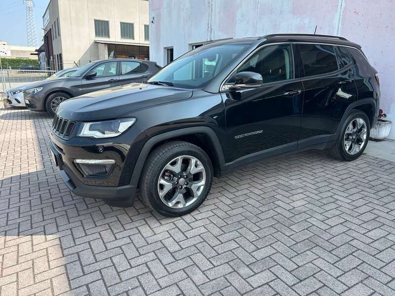 Nero Usata 2019 Jeep Compass Limited SUV | 17.950 € (Buon prezzo) - Immagine 1/4