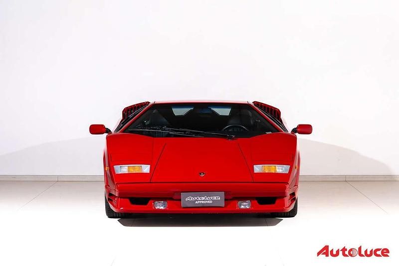 Usata Lamborghini Countach 455 CV (334 kW) 1989 Rosso siviglia Coupé