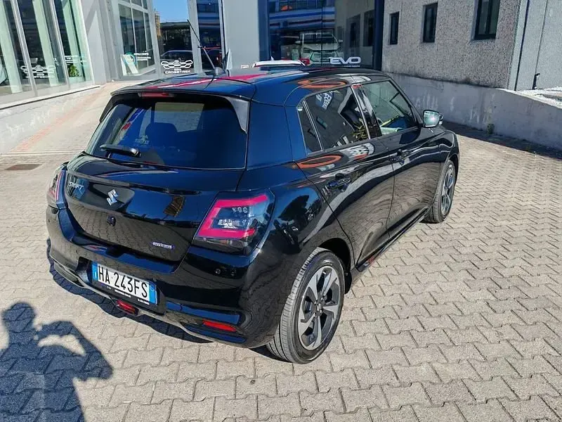 Usata Suzuki Swift 83 CV (61 kW) 2025 Nero Utilitaria
