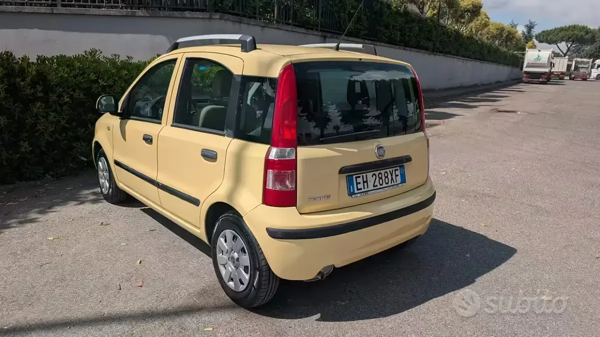 Usata Fiat Panda 69 CV (50 kW) 2011 Giallo Utilitaria