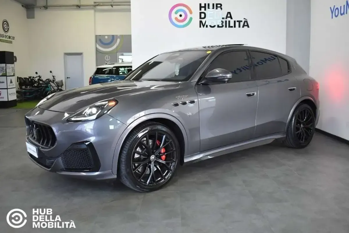 Usata Maserati Grecale 530 CV (389 kW) 2022 Grigio SUV