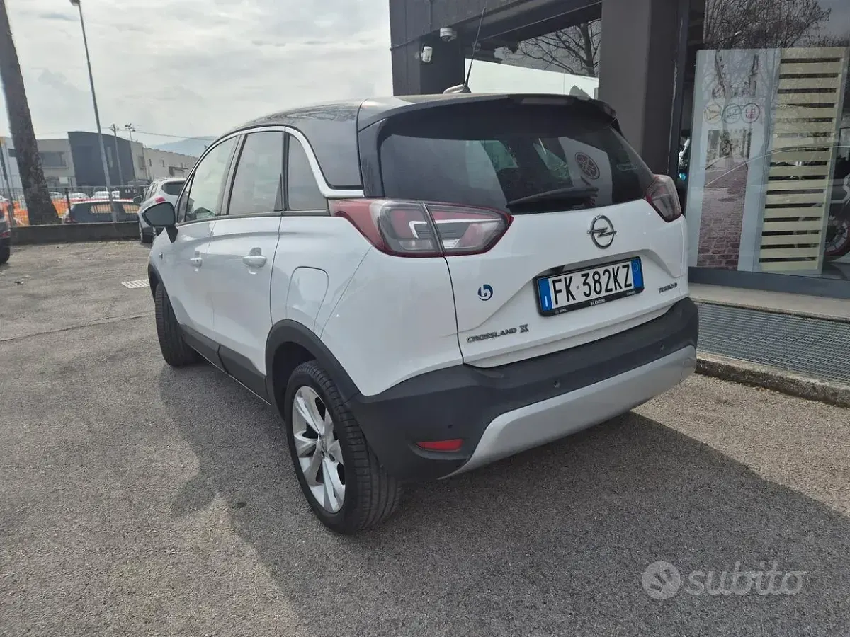 Usata Opel Crossland X 120 CV (88 kW) 2017 Bianco SUV