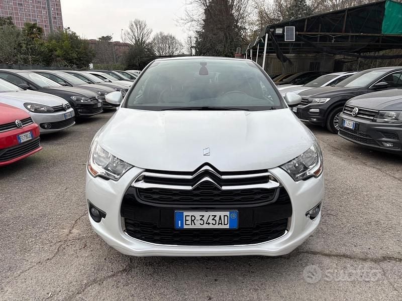 Usata Citroën DS4 So Chic 111 CV (81 kW) 2013 Bianco Utilitaria