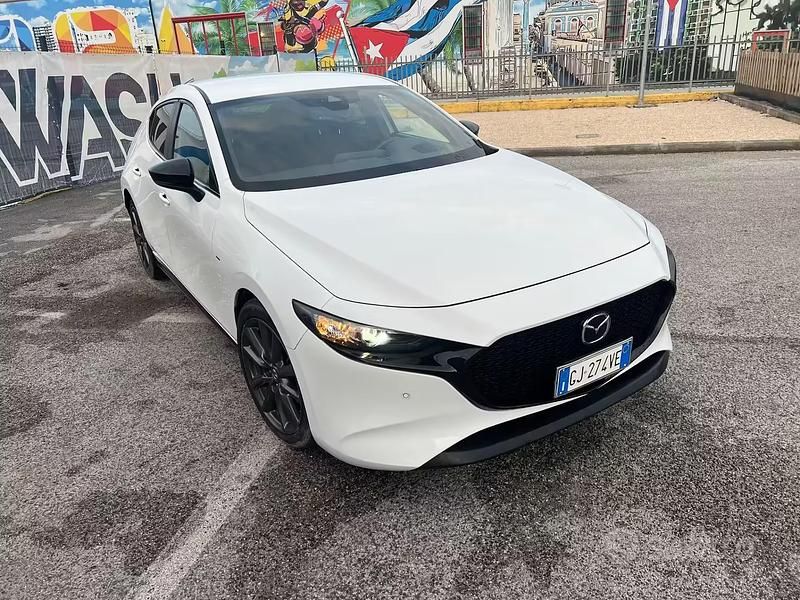 Usata Mazda 3 Exceed 116 CV (85 kW) 2020 Bianco Berlina