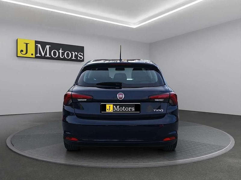 Usata Fiat Tipo Business 101 CV (74 kW) 2021 Metallizzato Berlina