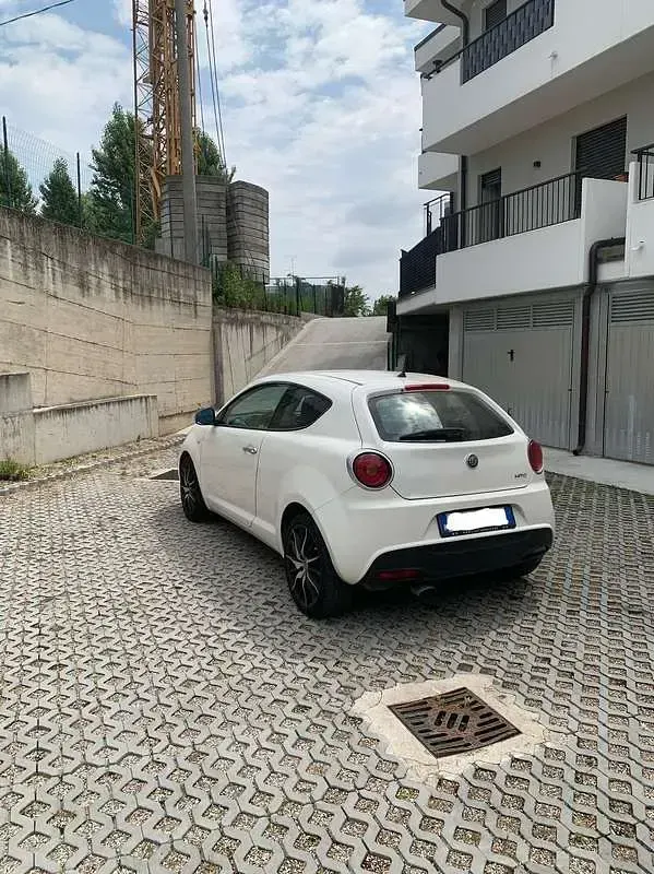 Usata Alfa Romeo MiTo Super 120 CV (88 kW) 2017 Utilitaria