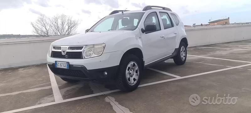 Usata Dacia Duster 110 CV (80 kW) 2012 Bianco SUV