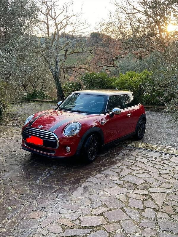 Usata Mini Cooper Coupé 116 CV (85 kW) 2015 Rosso Coupé