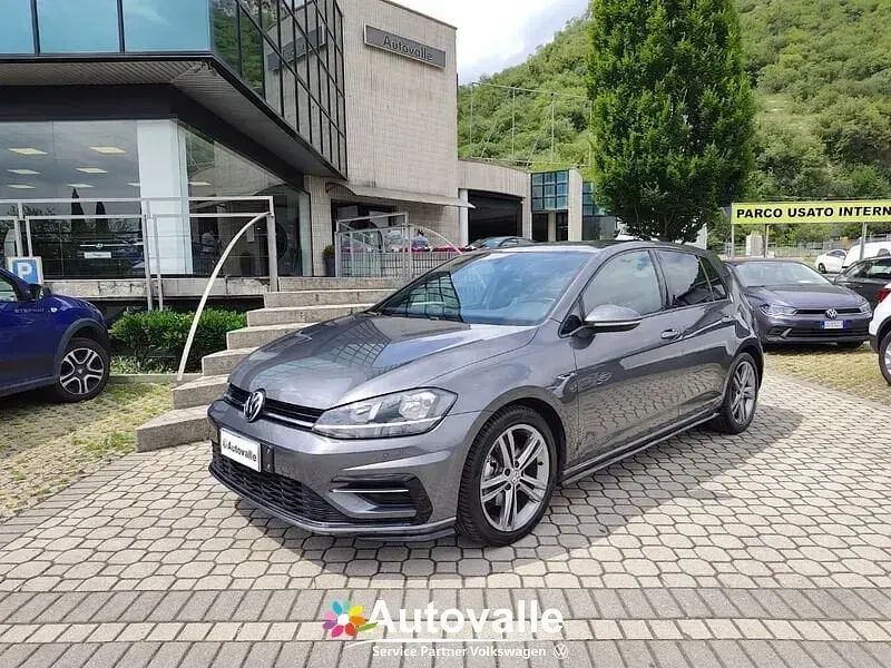 Usata VW Golf VII Edition 125 CV (91 kW) 2017 Utilitaria