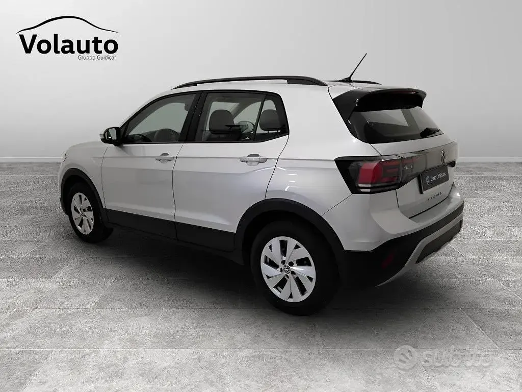 Usata VW T-Cross Life 116 CV (85 kW) 2024 Argento SUV