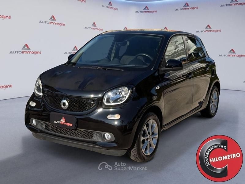 Nero Usata 2017 Smart ForFour Passion Utilitaria | 9500 € (Buon prezzo) - Immagine 1/4