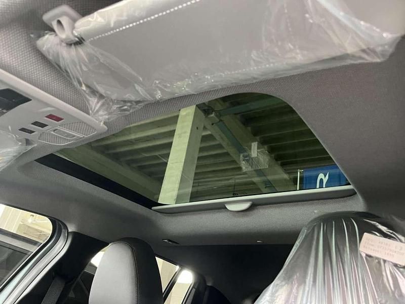 Nuova Jeep Avenger Summit 110 CV (80 kW) 2026 Grigio scuro SUV