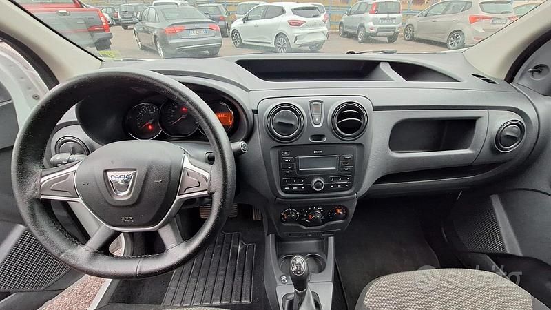 Usata Dacia Dokker 101 CV (74 kW) 2017 Bianco Monovolume
