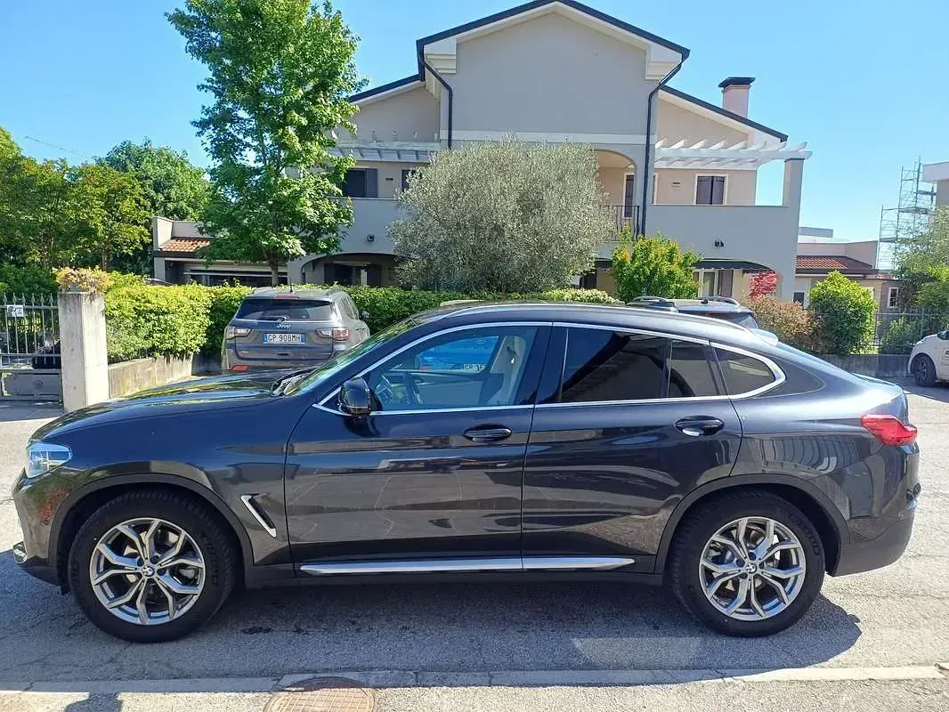 Usata BMW X4 Advantage 190 CV (139 kW) 2021 SUV
