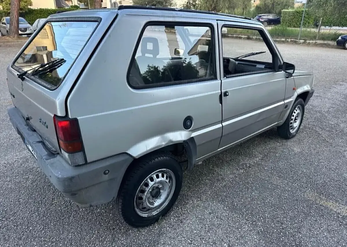 Usata Fiat Panda 39 CV (28 kW) 1999 Argento Berlina