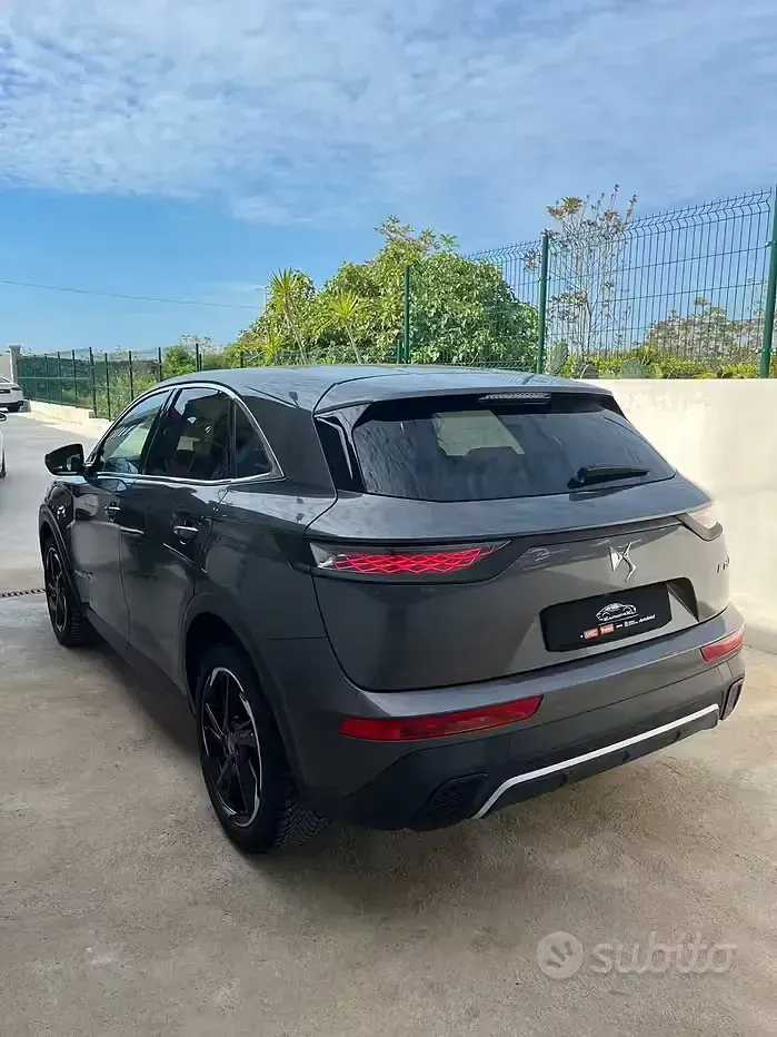 Usata DS Automobiles DS7 Crossback Performance 131 CV (96 kW) 2022 Grigio SUV