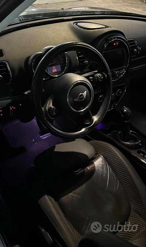 Usata Mini Cooper D Clubman Hype 150 CV (110 kW) 2017 Rosso Station wagon