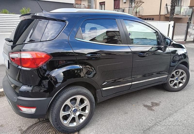 Usata Ford Ecosport Titanium 99 CV (72 kW) 2018 Nero SUV