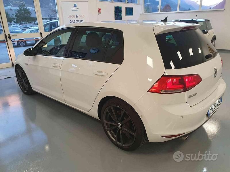 Usata VW Golf VII Edition 110 CV (80 kW) 2015 Bianco Berlina