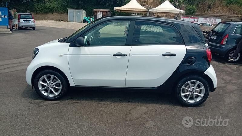 Usata Smart ForFour 2019 Bianco Utilitaria