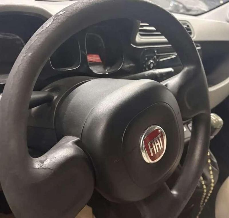 Usata Fiat Panda Lounge 69 CV (50 kW) 2013 Utilitaria