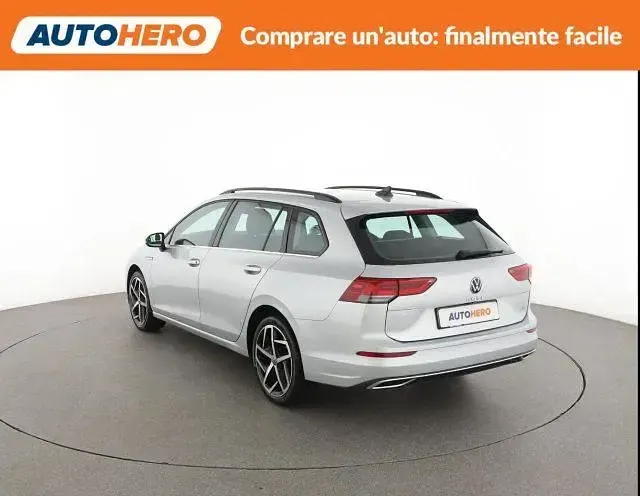 Usata VW Golf VIII Style 115 CV (84 kW) 2021 Argento Station wagon
