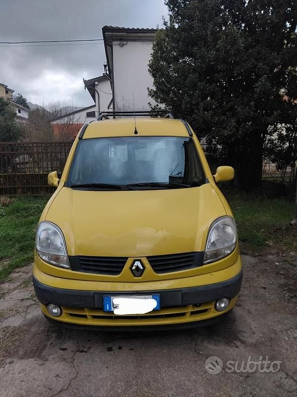 Usata Renault Kangoo 84 CV (61 kW) 2006 Giallo Monovolume