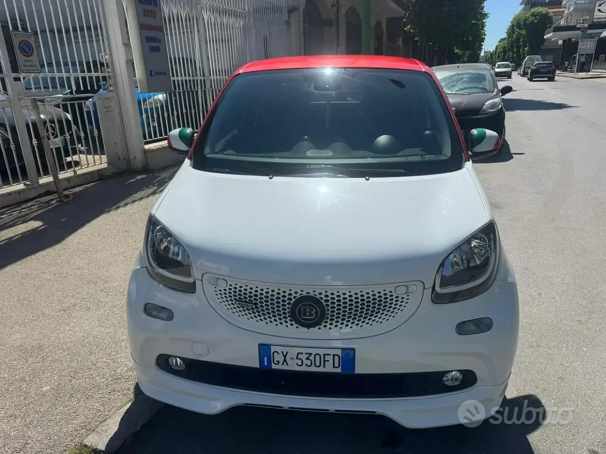 Usata Smart ForFour Brabus 90 CV (66 kW) 2016 Utilitaria