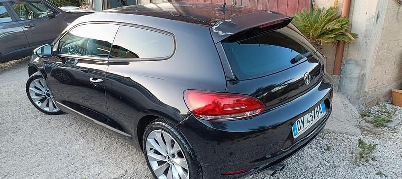 Usata VW Scirocco 140 CV (102 kW) 2009 Nero Coupé