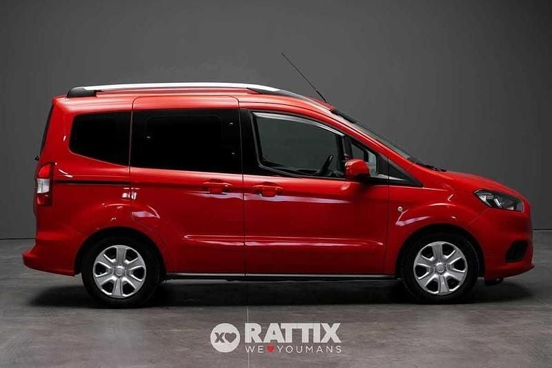 Usata Ford Tourneo Courier 100 CV (73 kW) 2018 Rosso Monovolume