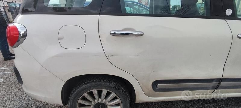 Usata Fiat 500L Living 80 CV (58 kW) 2013 Bianco Monovolume