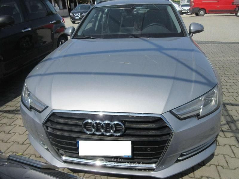 Usata Audi A4 Business 150 CV (110 kW) 2016 Grigio Station wagon