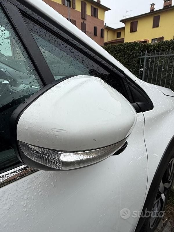 Usata Peugeot 2008 2017 Bianco SUV