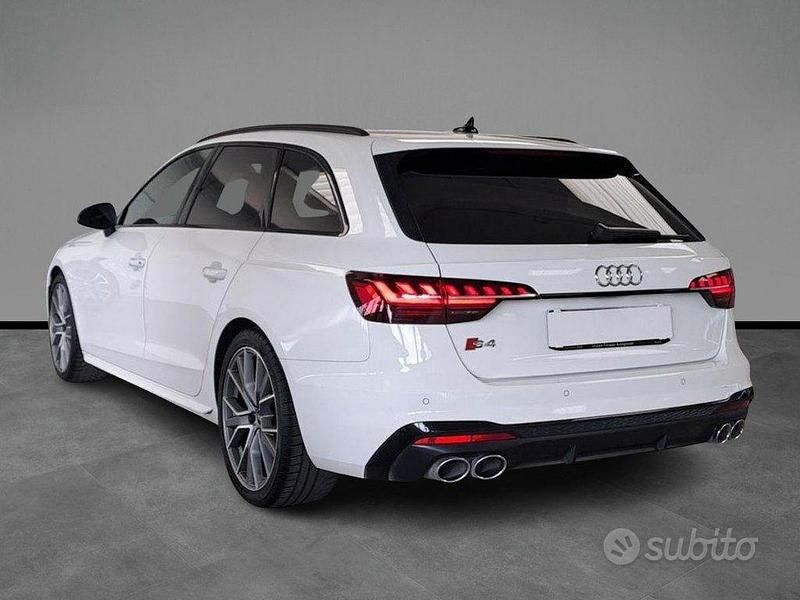 Usata Audi S4 Premium 341 CV (250 kW) 2021 Bianco / metallizzato Station wagon