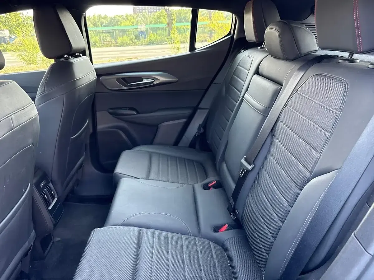 Usata Alfa Romeo Tonale Sprint 131 CV (96 kW) 2022 Blu/azzurro SUV