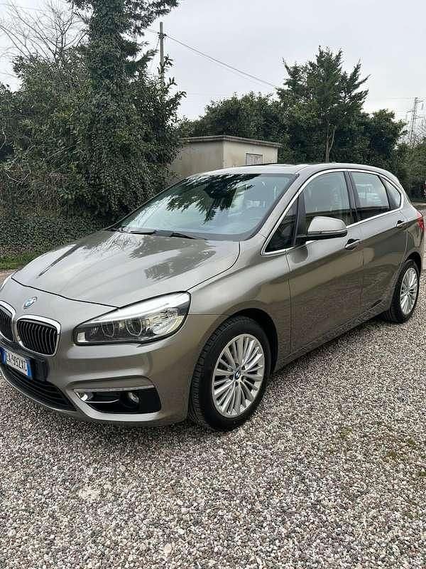 Usata BMW 218 Active Tourer Luxury Line 150 CV (110 kW) 2015 Monovolume