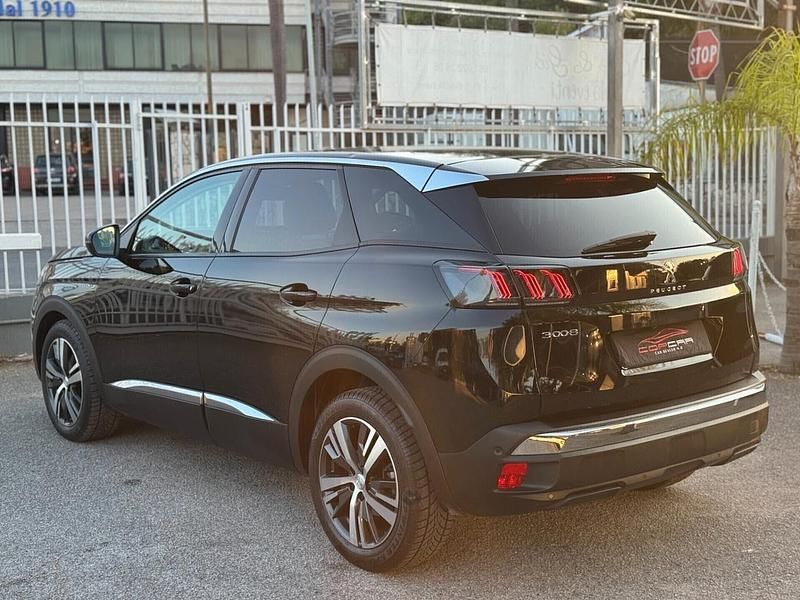Usata Peugeot 3008 Allure 131 CV (96 kW) 2022 Nero SUV